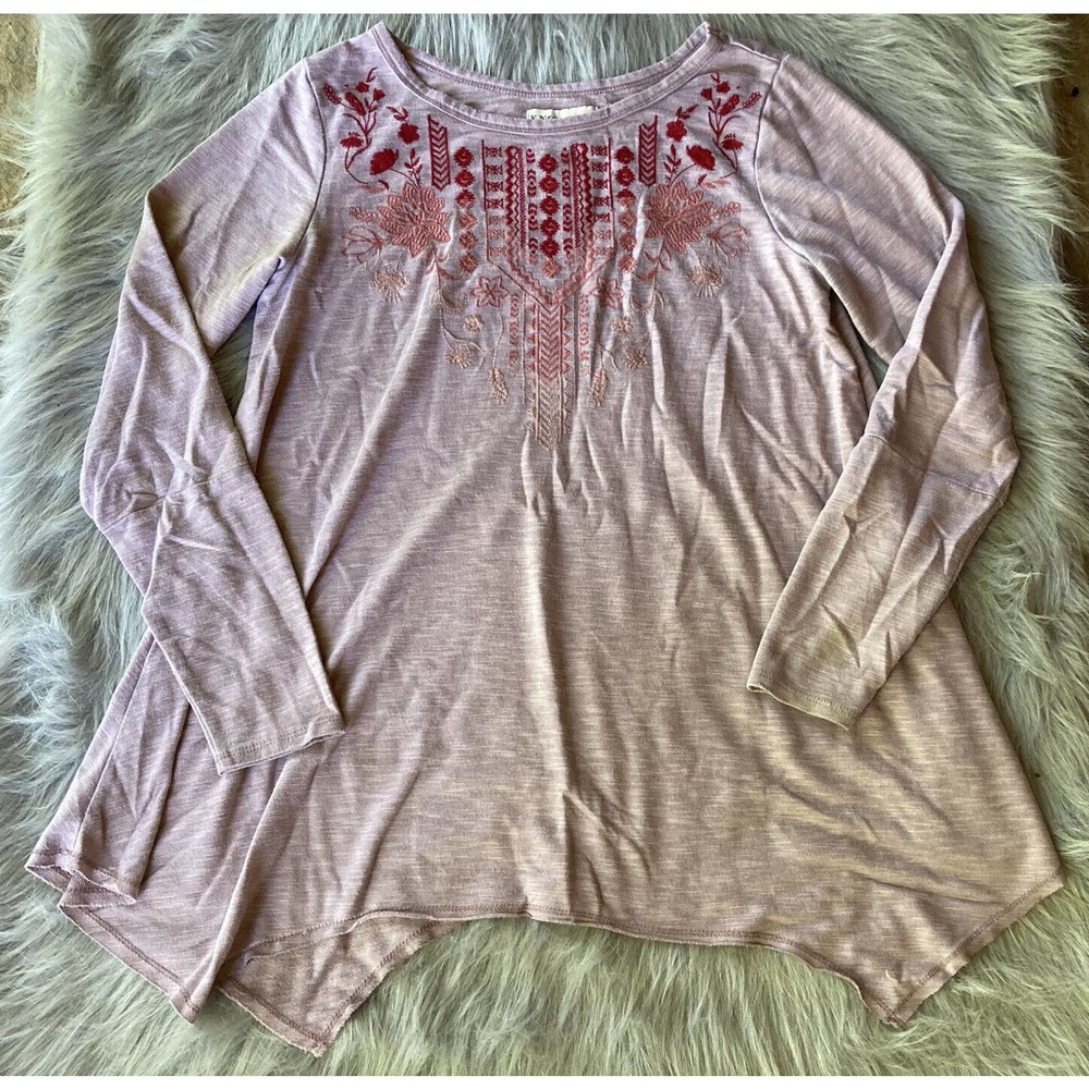 Knox Rose Top Sz Med Womens Long Sleeve Ombre Shirt Embroidered Red Pink Stain